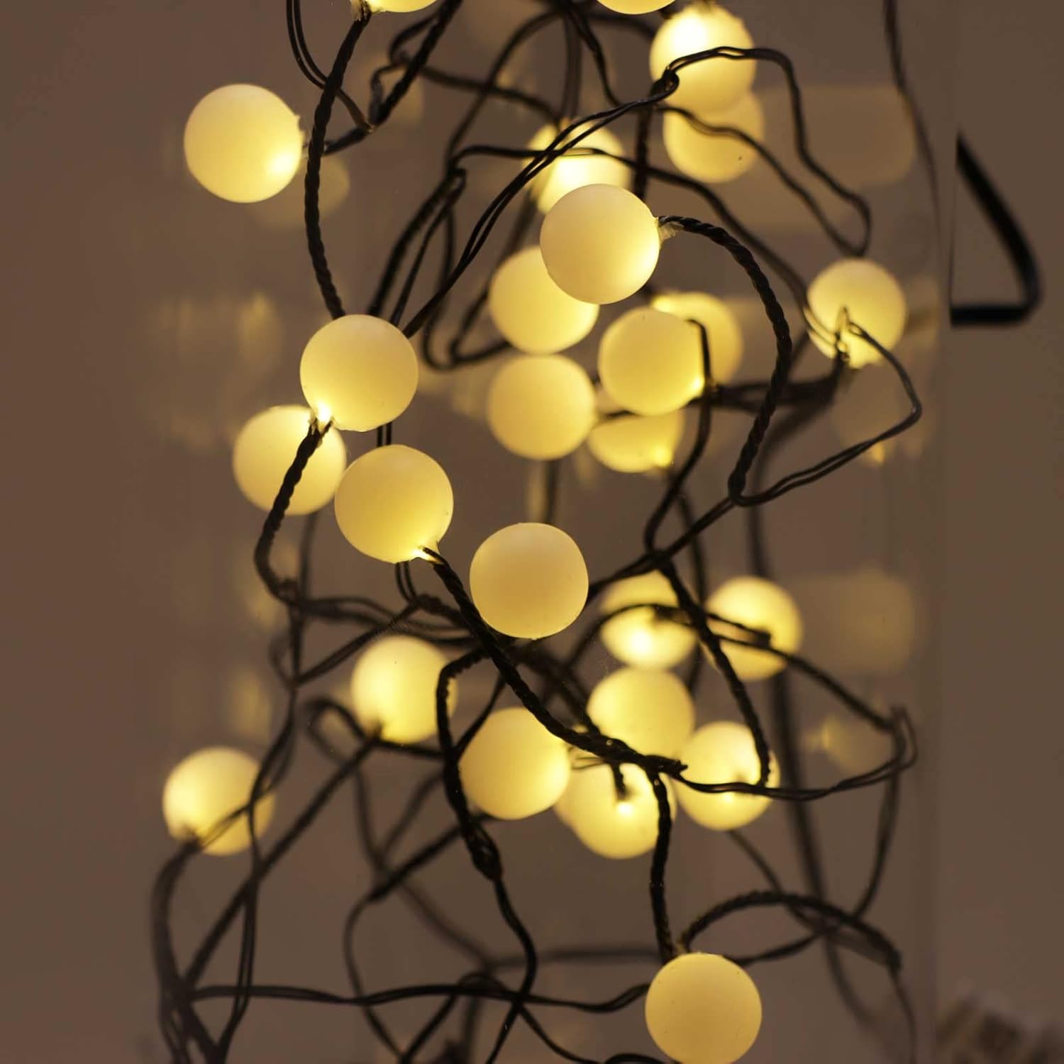 10m Αδιάβροχα Χριστουγεννιάτικα Στρογγυλά Φωτάκια Bubble Λευκού Θερμού Φωτισμού - 100 LED Λαμπάκια Μπαλίτσες Εσωτερικού & Εξωτερικού Χώρου - AIGOSTAR 10m Αδιάβροχα Χριστουγεννιάτικα Στρογγυλά Φωτάκια Bubble Λευκού Θερμού Φωτισμού - 100 LED Λαμπάκια Μπαλίτσες Εσωτερικού & Εξωτερικού Χώρου - AIGOSTAR