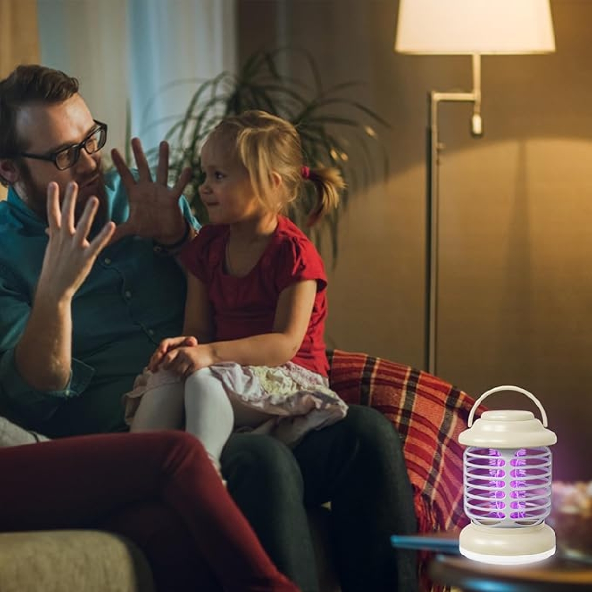 3 σε 1 Eπαναφορτιζόμενη Λάμπα Κουνουπιών με Φωτισμό & Λειτουργία Νυχτερινού Φωτός 3 σε 1 Eπαναφορτιζόμενη Λάμπα Κουνουπιών με Φωτισμό & Λειτουργία Νυχτερινού Φωτός