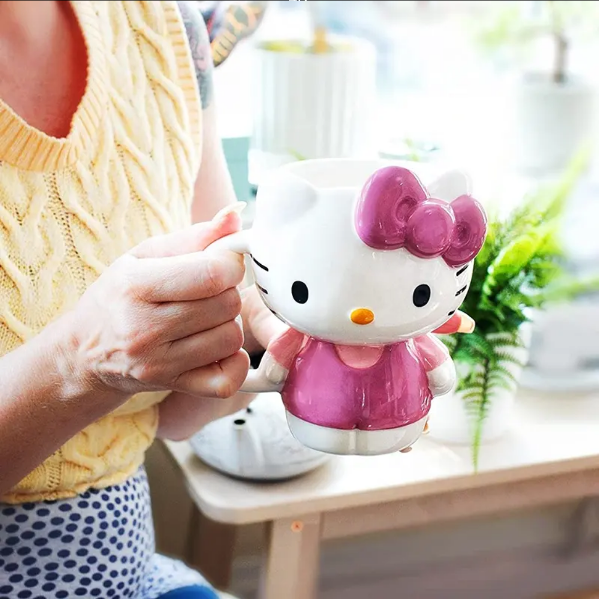 3D Ανάγλυφη Τρισδιάστατη Κεραμική Γυαλιστερή Κούπα Hello Kitty για Καφέ και Τσάι 500ml 3D Ανάγλυφη Τρισδιάστατη Κεραμική Γυαλιστερή Κούπα Hello Kitty για Καφέ και Τσάι 500ml