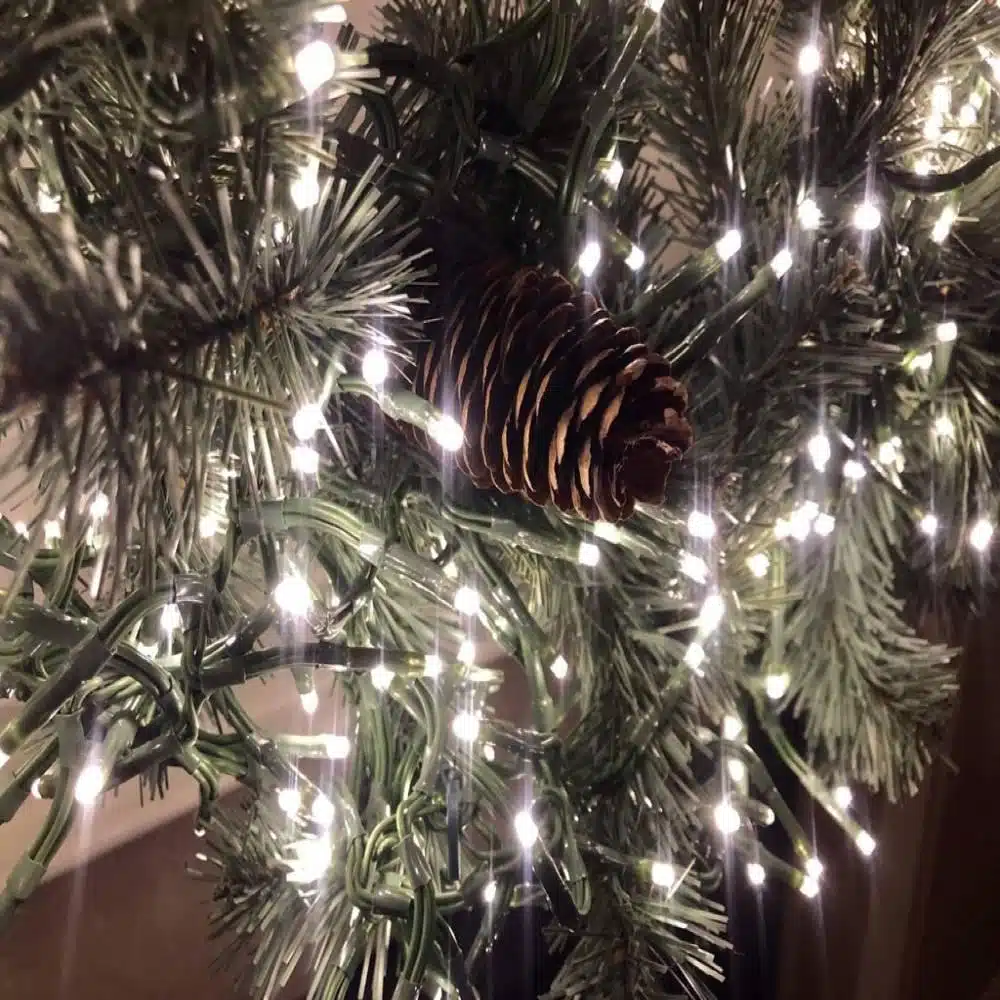 400 Χριστουγεννιάτικα LED Λαμπάκια της ARRANGO 29,5μ σε Ψυχρό Λευκό Χρώμα με Πράσινο Καλώδιο και 8 Προγράμματα Φωτισμού 400 Χριστουγεννιάτικα LED Λαμπάκια της ARRANGO 29,5μ σε Ψυχρό Λευκό Χρώμα με Πράσινο Καλώδιο και 8 Προγράμματα Φωτισμού