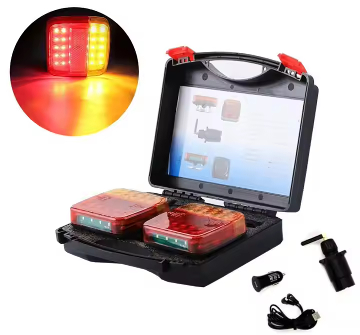 Αδιάβροχα Μαγνητικά Ασύρματα Φώτα LED για Τρέιλερ & Φορτηγά με USB Φόρτιση Αδιάβροχα Μαγνητικά Ασύρματα Φώτα LED για Τρέιλερ & Φορτηγά με USB Φόρτιση