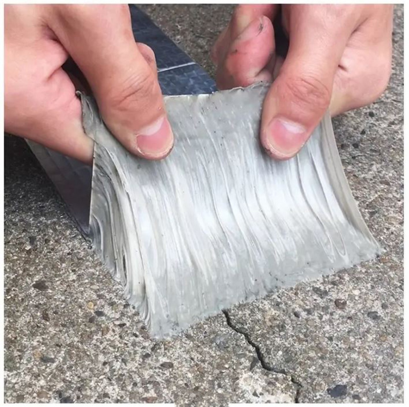 Αδιάβροχη Μεταλλική Μονωτική Ταινία με Βουτυλικό Καουτσούκ και Αντιδιαβρωτική Δράση για Αντιμετώπιση Υγρασίας και Διαρροών 7.5cm x 2,5m Αδιάβροχη Μεταλλική Μονωτική Ταινία με Βουτυλικό Καουτσούκ και Αντιδιαβρωτική Δράση για Αντιμετώπιση Υγρασίας και Διαρροών 7.5cm x 2,5m