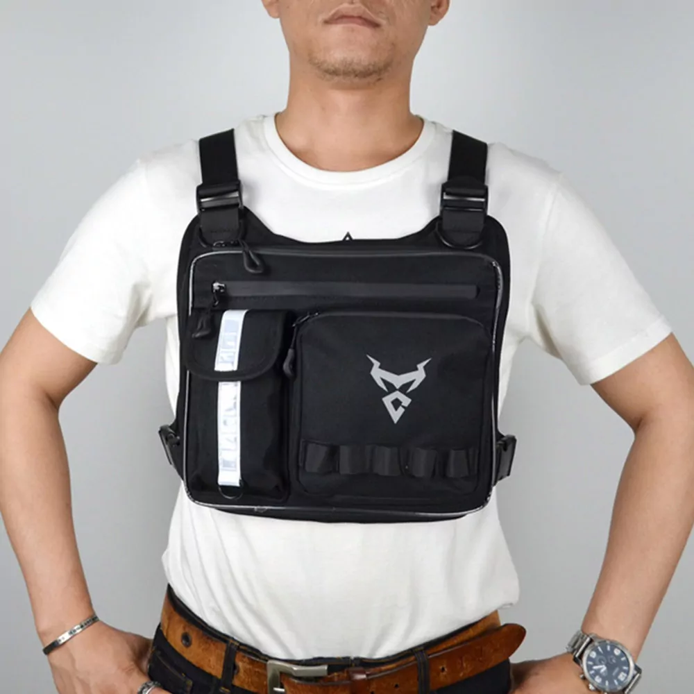 Αδιάβροχο Τσαντάκι Στήθους Μεγάλης Χωριτηκότητας Αναβάτη Moto Centric Μαύρο, Γκρί Αδιάβροχο Τσαντάκι Στήθους Μεγάλης Χωριτηκότητας Αναβάτη Moto Centric Μαύρο, Γκρί