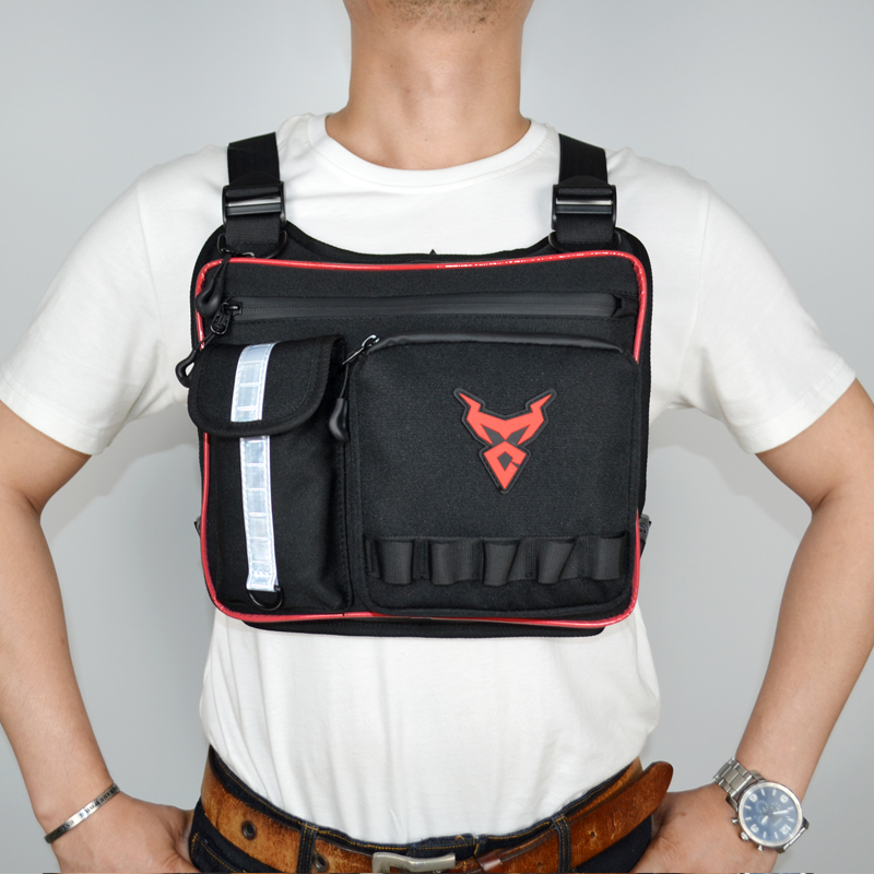 Αδιάβροχο Τσαντάκι Στήθους Μεγάλης Χωριτηκότητας Αναβάτη Moto Centric Μαύρο, Κόκκινο Αδιάβροχο Τσαντάκι Στήθους Μεγάλης Χωριτηκότητας Αναβάτη Moto Centric Μαύρο, Κόκκινο