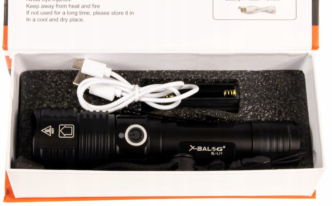 Αδιάβροχος Επαναφορτιζόμενος Φακός Cree LED Αλουμινίου με Zoom, 4 Χρώματα Φωτισμού και UV Αδιάβροχος Επαναφορτιζόμενος Φακός Cree LED Αλουμινίου με Zoom, 4 Χρώματα Φωτισμού και UV