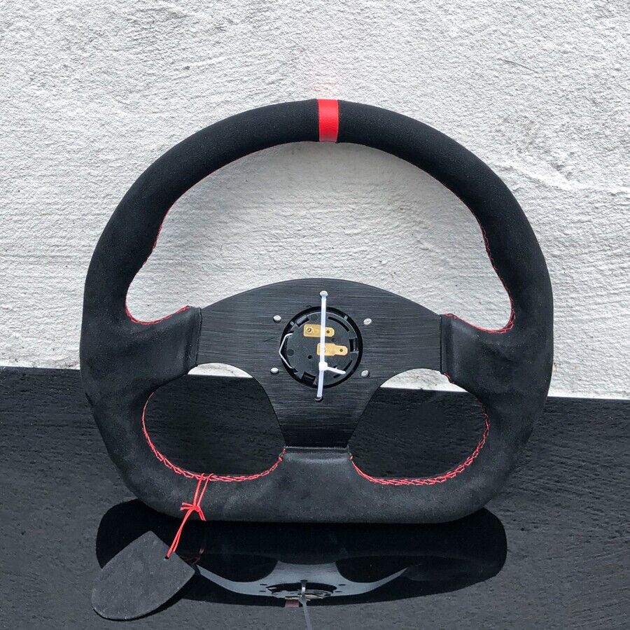 Αγωνιστικό Τιμόνι 320mm σε Σχήμα D με Μαύρη Σουέντ Επένδυση και Κόκκινη Ραφή - OMP Αγωνιστικό Τιμόνι 320mm σε Σχήμα D με Μαύρη Σουέντ Επένδυση και Κόκκινη Ραφή - OMP