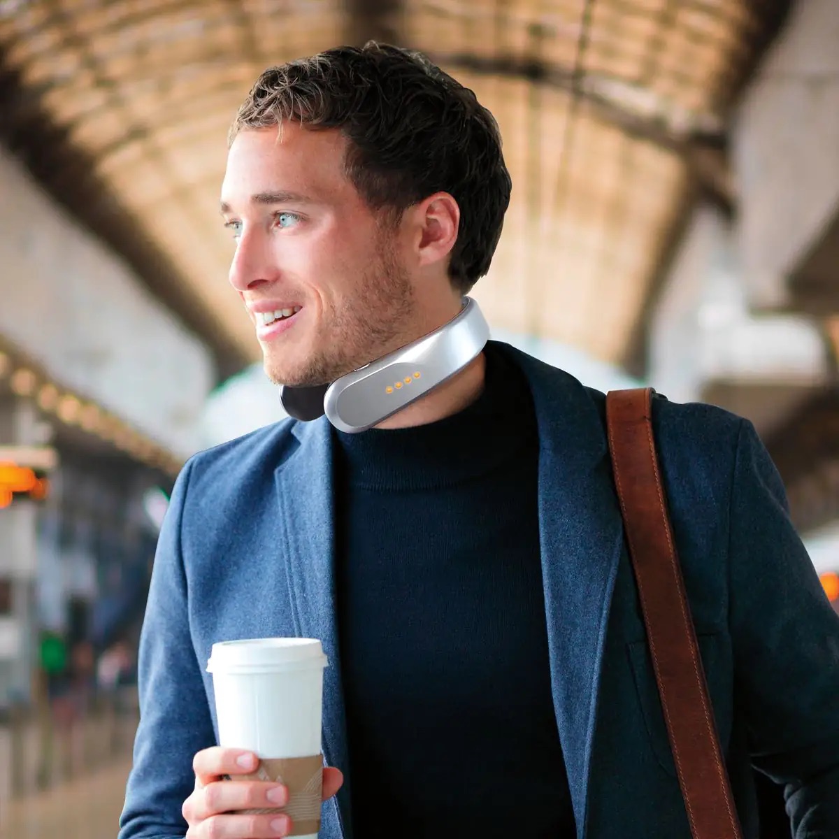 Άνετη Επαναφορτιζόμενη Ασύρματη USB Θερμάστρα Λαιμού Άνετη Επαναφορτιζόμενη Ασύρματη USB Θερμάστρα Λαιμού