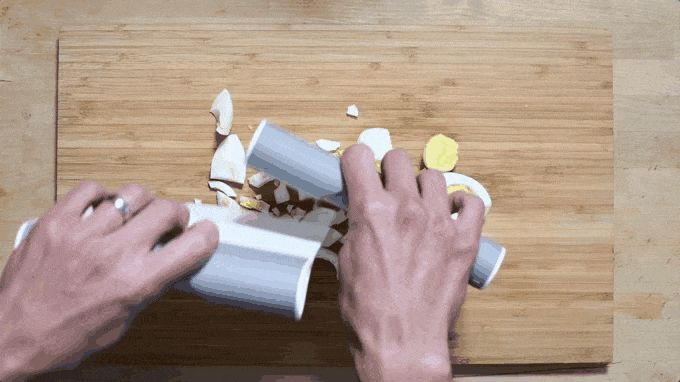 Αντιολισθητική Επιφάνεια Κοπής & Μεταφοράς Τροφίμων 3.2x12x18cm – ScooperDuper™ Αντιολισθητική Επιφάνεια Κοπής & Μεταφοράς Τροφίμων 3.2x12x18cm – ScooperDuper™