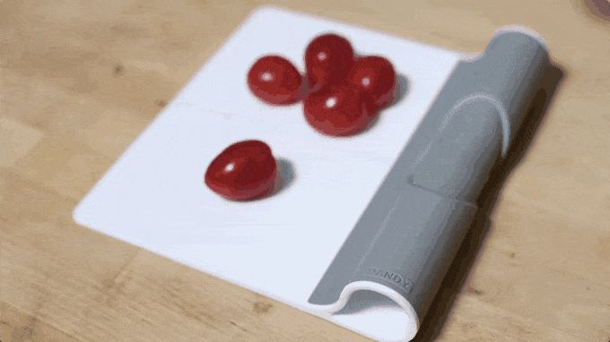 Αντιολισθητική Επιφάνεια Κοπής & Μεταφοράς Τροφίμων 3.2x12x18cm – ScooperDuper™ Αντιολισθητική Επιφάνεια Κοπής & Μεταφοράς Τροφίμων 3.2x12x18cm – ScooperDuper™