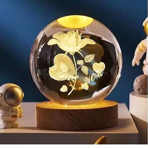 Διακοσμητική Κρυστάλλινη Σφαίρα - Φωτιστικό με Λουλούδι Love σε Ξύλινη Βάση και Θερμό Λευκό Φωτισμό LED Διακοσμητική Κρυστάλλινη Σφαίρα - Φωτιστικό με Λουλούδι Love σε Ξύλινη Βάση και Θερμό Λευκό Φωτισμό LED