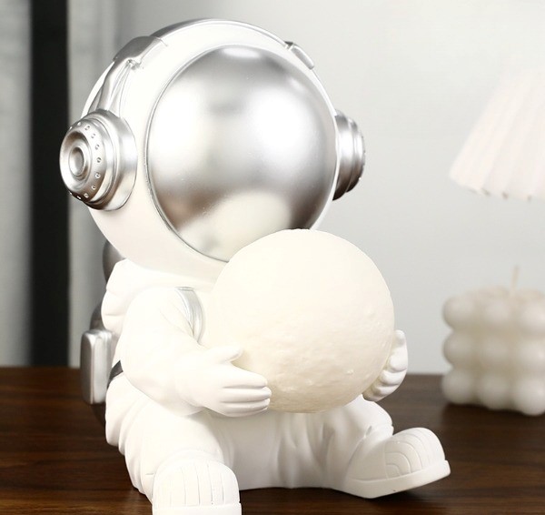 Διακοσμητικό Φως Σπιτιού - Αστροναύτης Άγαλμα / Μινιατούρα με Αποθηκευτικό Χώρο Μικρών Αντικειμένων Διακοσμητικό Φως Σπιτιού - Αστροναύτης Άγαλμα / Μινιατούρα με Αποθηκευτικό Χώρο Μικρών Αντικειμένων
