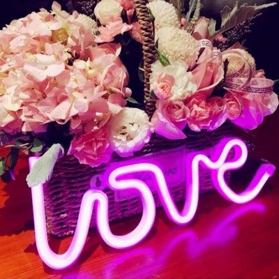 Διακοσμητικό Neon LED Φωτιστικό Love Retro Love Decoration Lamp 13x34 cm Διακοσμητικό Neon LED Φωτιστικό Love Retro Love Decoration Lamp 13x34 cm