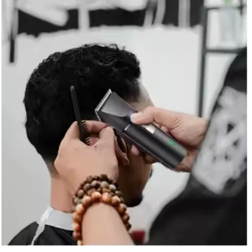 Επαναφορτιζόμενη Κουρευτική και Ξυριστική Μηχανή 3 σε 1 Hoomei με Αδιάβροχη Προστασία και Ασύρματη Λειτουργία Επαναφορτιζόμενη Κουρευτική και Ξυριστική Μηχανή 3 σε 1 Hoomei με Αδιάβροχη Προστασία και Ασύρματη Λειτουργία