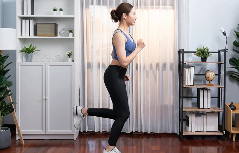 Φορητός Αναδιπλούμενος Smart Διάδρομος Γυμναστικής με Bluetooth, Ηχεία και Βάση Στήριξης Κινητου - Clever Φορητός Αναδιπλούμενος Smart Διάδρομος Γυμναστικής με Bluetooth, Ηχεία και Βάση Στήριξης Κινητου - Clever