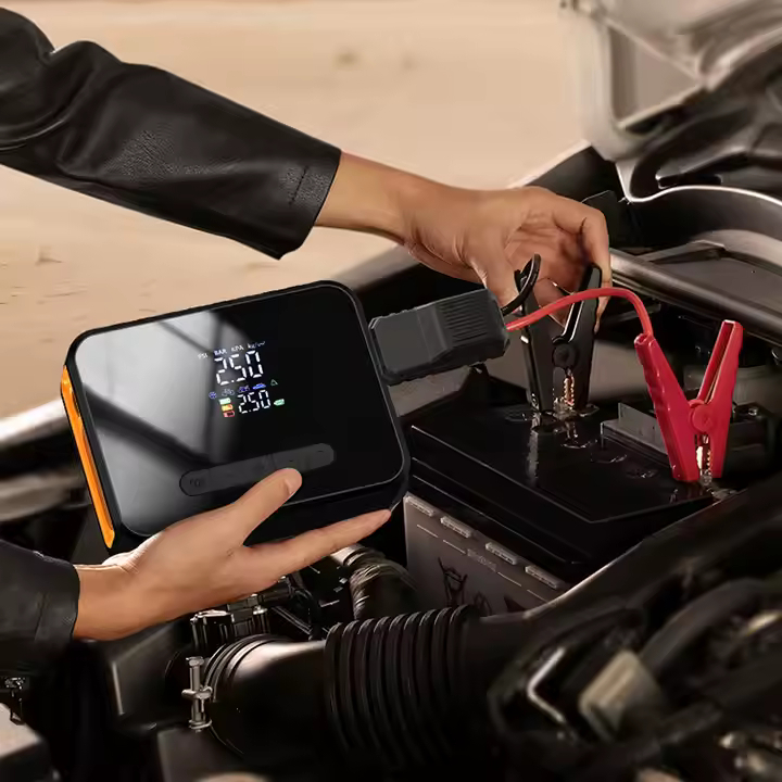 Φορητός Εκκινητής Μπαταρίας Αυτοκινήτου 8000mAh με Power Bank, Τρόμπα & LED Φακό Φορητός Εκκινητής Μπαταρίας Αυτοκινήτου 8000mAh με Power Bank, Τρόμπα & LED Φακό