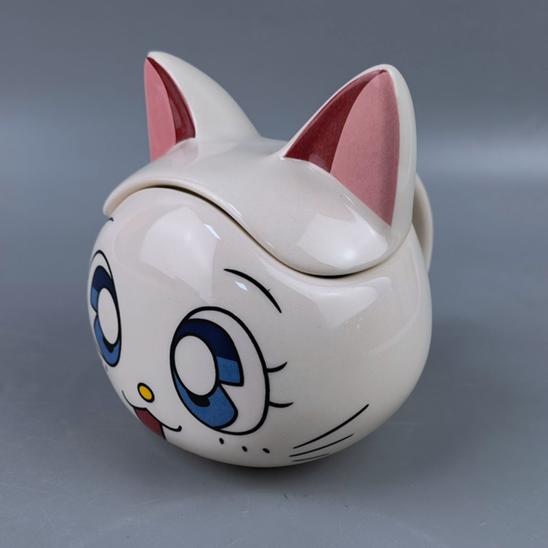 Γυαλιστερή Κούπα MEGA σε Σχημα Artemis - Sailor Moon με Καπάκι Χωρητικότητας 350 mL Γυαλιστερή Κούπα MEGA σε Σχημα Artemis - Sailor Moon με Καπάκι Χωρητικότητας 350 mL