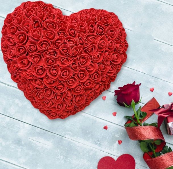 Καρδιά από Τεχνητά Κόκκινα Τριαντάφυλλα 23 cm - Homie Καρδιά από Τεχνητά Κόκκινα Τριαντάφυλλα 23 cm - Homie