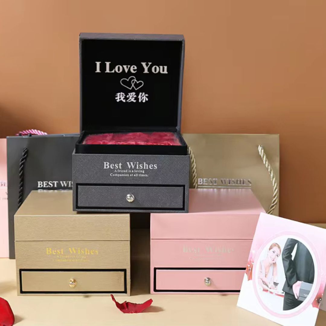 Κουτί Δώρου - Μπιζουτιέρα με Κόκκινα Τριαντάφυλλα 9 x 12 cm Κουτί Δώρου - Μπιζουτιέρα με Κόκκινα Τριαντάφυλλα 9 x 12 cm