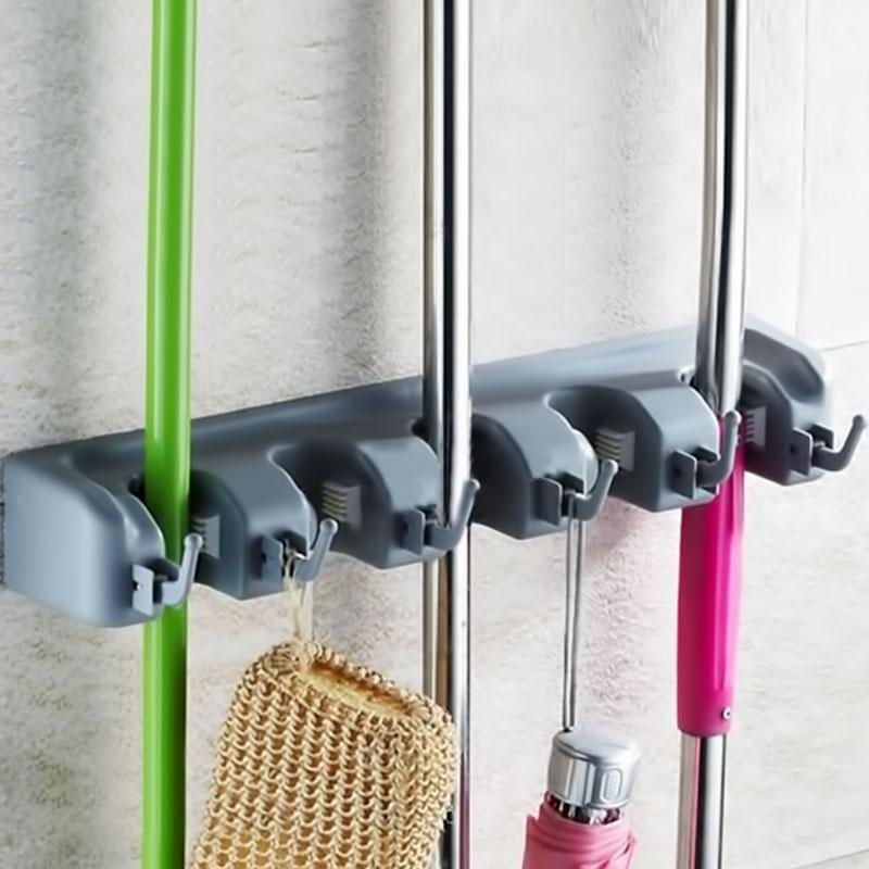 Κρεμάστρα 2 σε 1 για Σκούπες και Σφουγγαρίστρες 5 Θέσεων με 6 Γάντζους 6x8x6εκ Κρεμάστρα 2 σε 1 για Σκούπες και Σφουγγαρίστρες 5 Θέσεων με 6 Γάντζους 6x8x6εκ