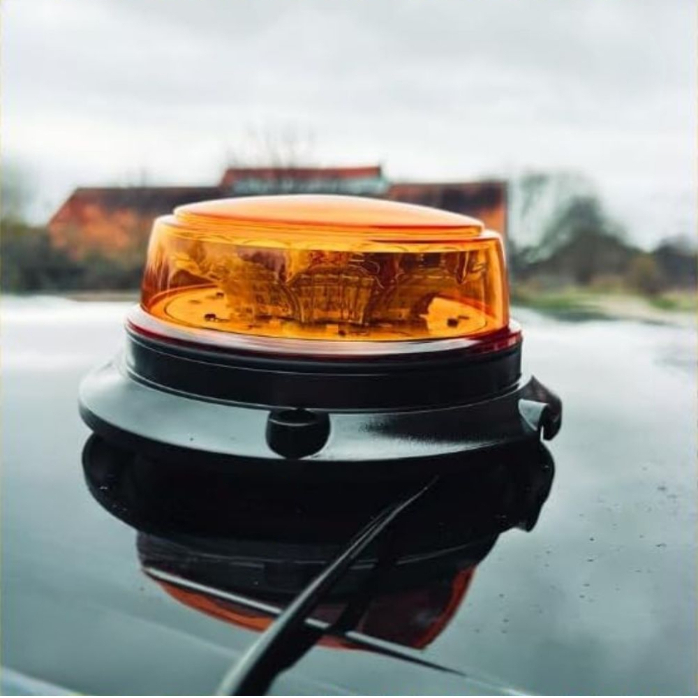 Μαγνητικός Φάρος Αυτοκινήτου με Βεντούζα Πορτοκαλί Φωτισμού 12–24V Μαγνητικός Φάρος Αυτοκινήτου με Βεντούζα Πορτοκαλί Φωτισμού 12–24V