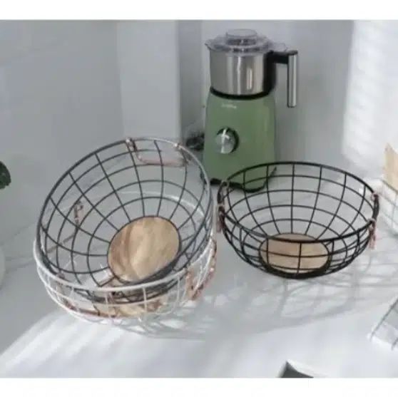 Μεταλλικό Καλάθι Φρούτων & Λαχανικών με Χερούλια 28×12.5 cm – Γκρι Μεταλλικό Καλάθι Φρούτων & Λαχανικών με Χερούλια 28×12.5 cm – Γκρι