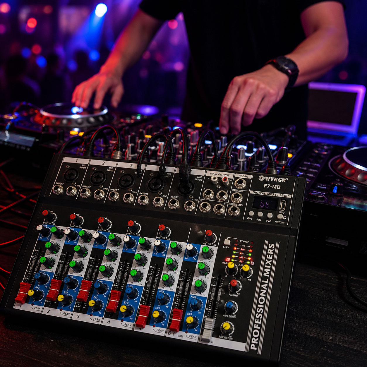 Μίκτης Ήχου DJ 7 Καναλιών με Bluetooth Streaming, USB και Επαγγελματικά FX WVNGR F7-MB Μίκτης Ήχου DJ 7 Καναλιών με Bluetooth Streaming, USB και Επαγγελματικά FX WVNGR F7-MB