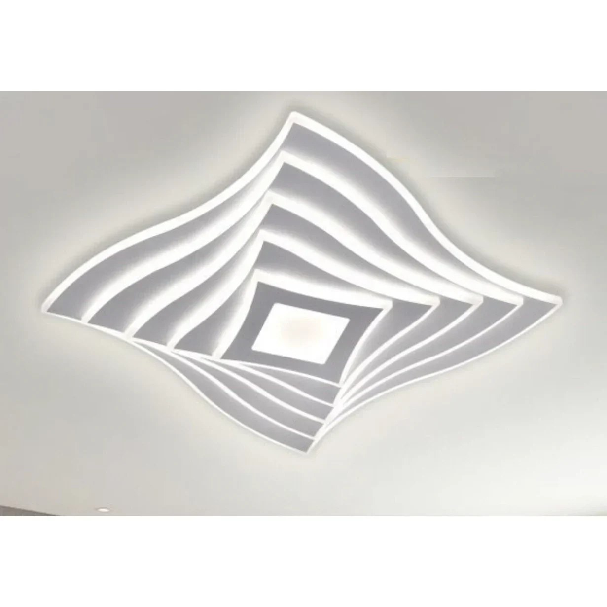 Μοντέρνο Φωτιστικό Οροφής Με Ρυθμιζόμενο Φώς LED 75w και Τηλεχειριστήριο Μοντέρνο Φωτιστικό Οροφής Με Ρυθμιζόμενο Φώς LED 75w και Τηλεχειριστήριο