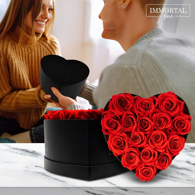 Μπουκέτο με Τεχνητά Κόκκινα Τριαντάφυλλα σε Κουτί με Σχήμα Καρδιάς - 22cm Μπουκέτο με Τεχνητά Κόκκινα Τριαντάφυλλα σε Κουτί με Σχήμα Καρδιάς - 22cm