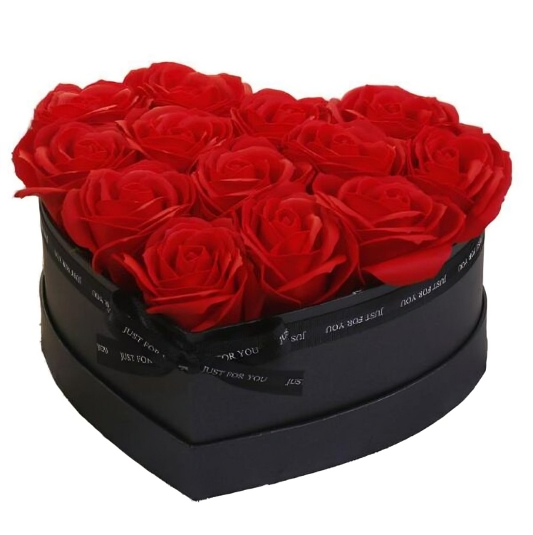 Μπουκέτο με Τεχνητά Κόκκινα Τριαντάφυλλα σε Κουτί με Σχήμα Καρδιάς - 22cm Μπουκέτο με Τεχνητά Κόκκινα Τριαντάφυλλα σε Κουτί με Σχήμα Καρδιάς - 22cm