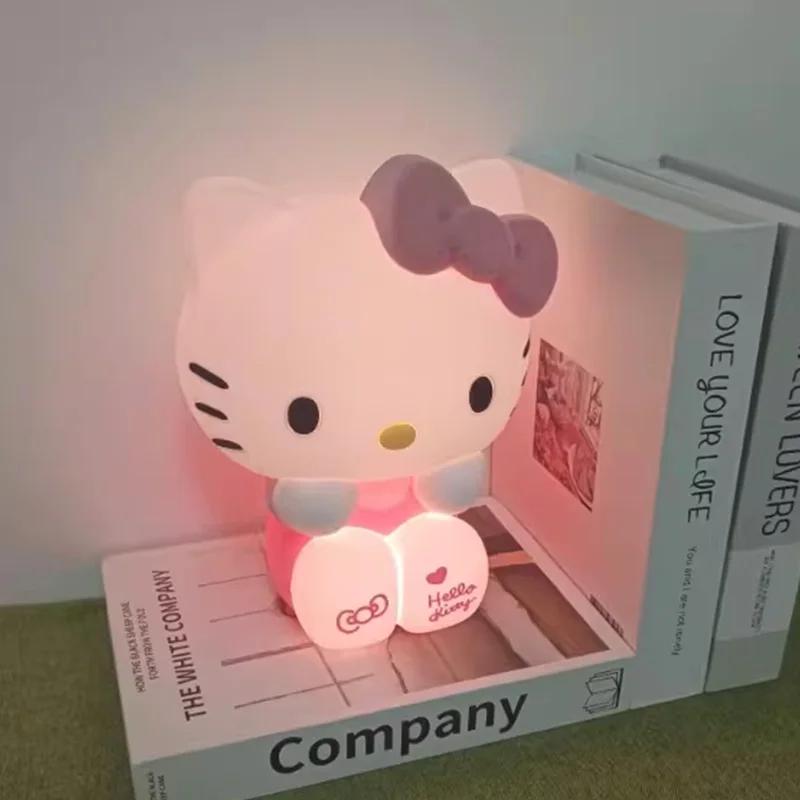 Παιδικό Φωτιστικό Νυκτός τύπου Hello Kitty – Γλυκός Φωτισμός για το Παιδικό Δωμάτιο Παιδικό Φωτιστικό Νυκτός τύπου Hello Kitty – Γλυκός Φωτισμός για το Παιδικό Δωμάτιο
