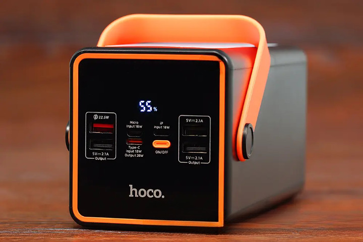 Πανίσχυρο Powerbank 90000 mAh 22.5W με Φακό - 4 Θύρες USB-A και 2 Θύρες USB-C - Με Λαβή Μεταφοράς και Οθόνη Ένδειξης Μπαταρίας - Hoco Πανίσχυρο Powerbank 90000 mAh 22.5W με Φακό - 4 Θύρες USB-A και 2 Θύρες USB-C - Με Λαβή Μεταφοράς και Οθόνη Ένδειξης Μπαταρίας - Hoco