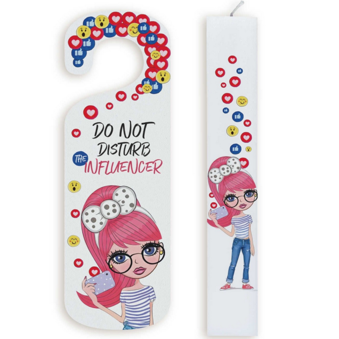 Πασχαλινό Σετ Λαμπάδας με Εκτύπωση Υψηλής Ποιότητας & Ξύλινο Καδράκι Πόρτας “Do Not Disturb The Influencer” Πασχαλινό Σετ Λαμπάδας με Εκτύπωση Υψηλής Ποιότητας & Ξύλινο Καδράκι Πόρτας “Do Not Disturb The Influencer”