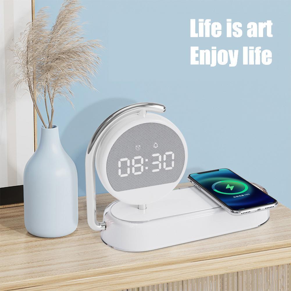 Περιστροφικό Επιτραπέζιο LED Ρολόι - Φωτιστικό 360° με Ασύρματο Φορτιστή Ταχείας Φόρτισης 15W & Φωτάκι Νυκτός Περιστροφικό Επιτραπέζιο LED Ρολόι - Φωτιστικό 360° με Ασύρματο Φορτιστή Ταχείας Φόρτισης 15W & Φωτάκι Νυκτός