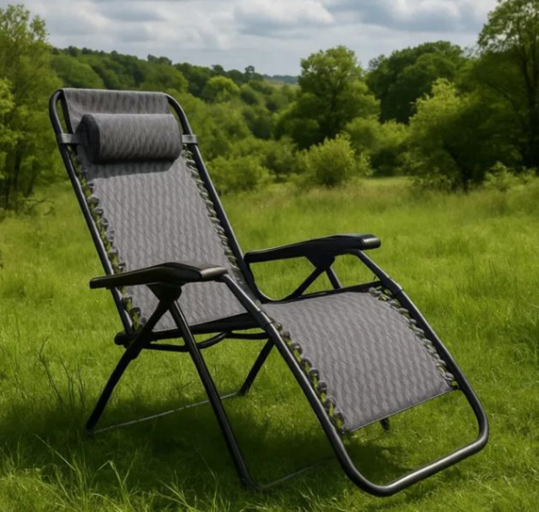 Πτυσσόμενη Ξαπλώστρα με Ανάκληση Πολλαπλών Θέσεων και Αποσπώμενο Μαξιλάρι έως 120kg Πτυσσόμενη Ξαπλώστρα με Ανάκληση Πολλαπλών Θέσεων και Αποσπώμενο Μαξιλάρι έως 120kg