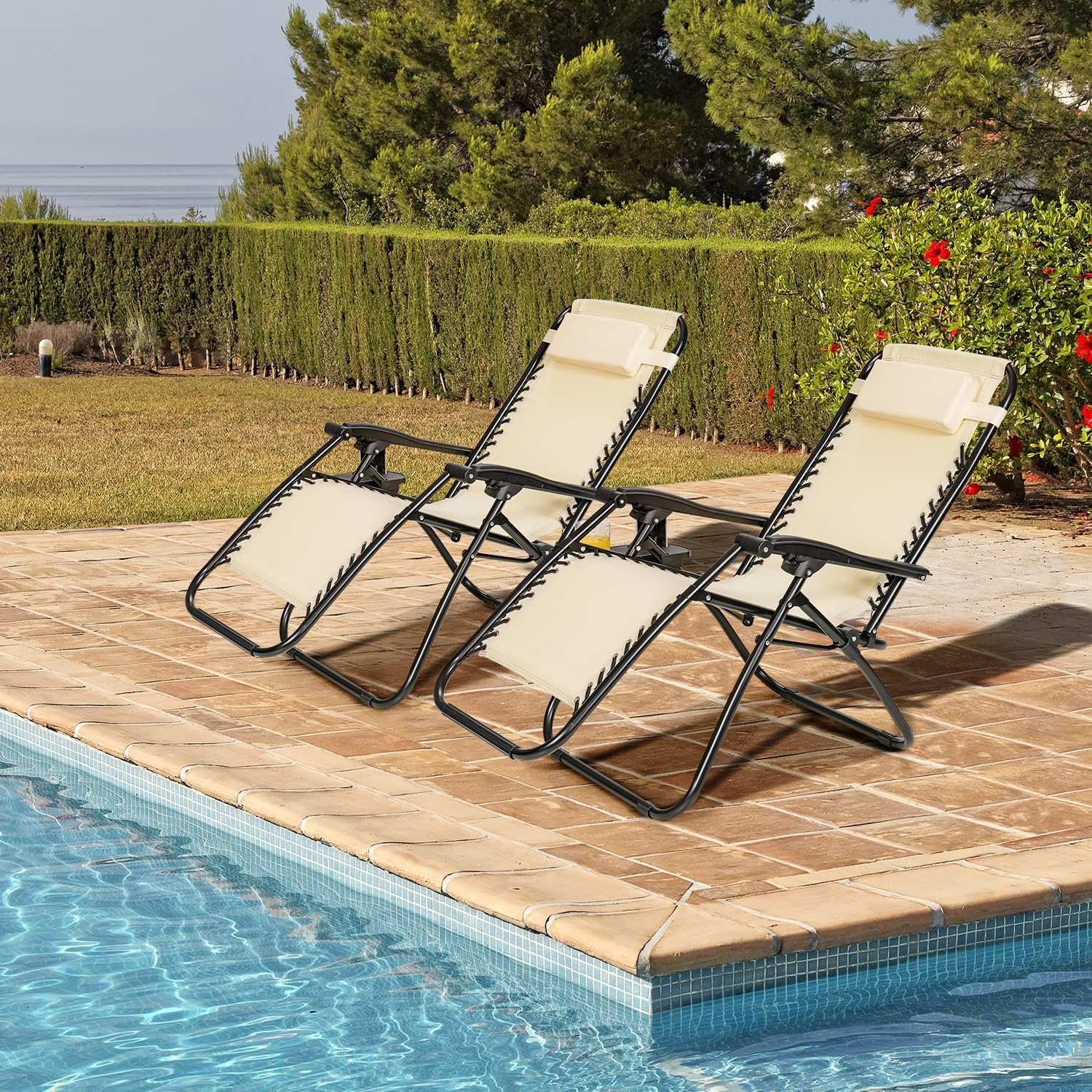 Πτυσσόμενη Μεταλλική Καρέκλα Μπεζ 66 x 108 x 158 cm Πτυσσόμενη Μεταλλική Καρέκλα Μπεζ 66 x 108 x 158 cm