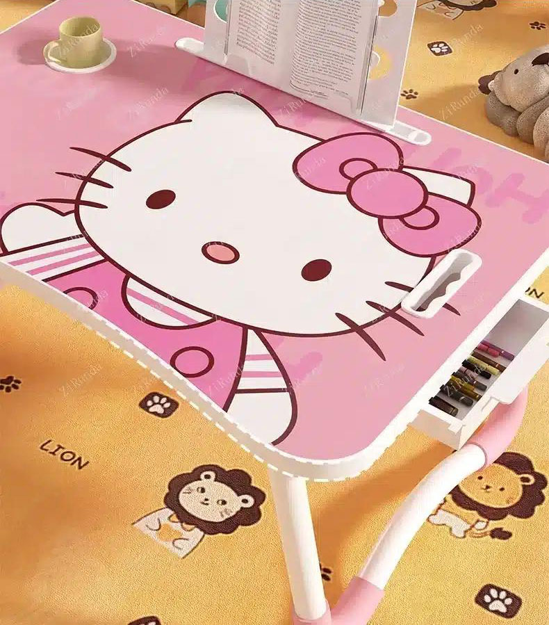 Πτυσσόμενο και Αναδιπλούμενο Παιδικό Τραπεζάκι Hello Kitty 60x40x28cm Πτυσσόμενο και Αναδιπλούμενο Παιδικό Τραπεζάκι Hello Kitty 60x40x28cm