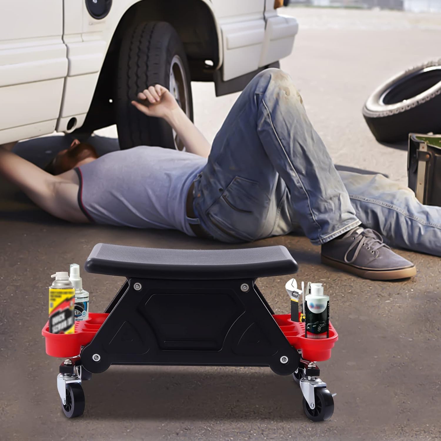 Σκαμπό Εργασίας για Μηχανικούς Αυτοκινήτων με Ροδάκια & 2 Δίσκους Αποθήκευσης Εργαλείων - Αντοχή έως 150kg Σκαμπό Εργασίας για Μηχανικούς Αυτοκινήτων με Ροδάκια & 2 Δίσκους Αποθήκευσης Εργαλείων - Αντοχή έως 150kg