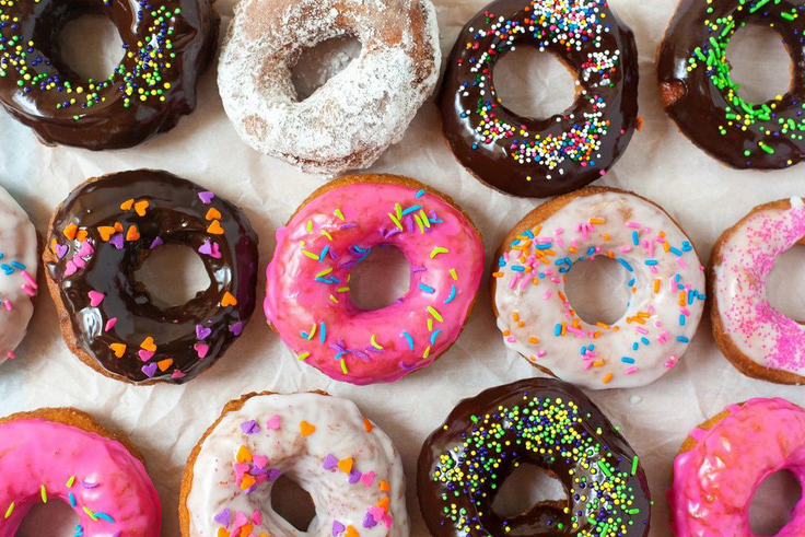 Sokany Αντικολλητική Μηχανή Παρασκευής Σπιτικών Ντόντατ 7 Θέσεων 1200W Sokany Αντικολλητική Μηχανή Παρασκευής Σπιτικών Ντόντατ 7 Θέσεων 1200W