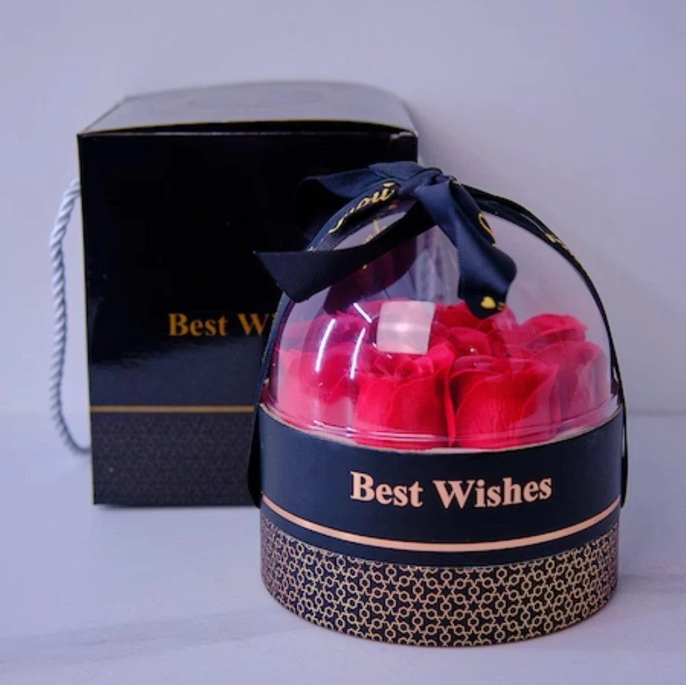 Τεχνητά Κόκκινα Τριαντάφυλλα σε Κουτί Δώρου 14 x 12 cm Τεχνητά Κόκκινα Τριαντάφυλλα σε Κουτί Δώρου 14 x 12 cm