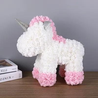 Τριανταφυλλένιος Μονόκερος με Τεχνητά Ροδοπέταλα Λευκό/Ροζ σε Συσκευασία Δώρου 40cm Τριανταφυλλένιος Μονόκερος με Τεχνητά Ροδοπέταλα Λευκό/Ροζ σε Συσκευασία Δώρου 40cm