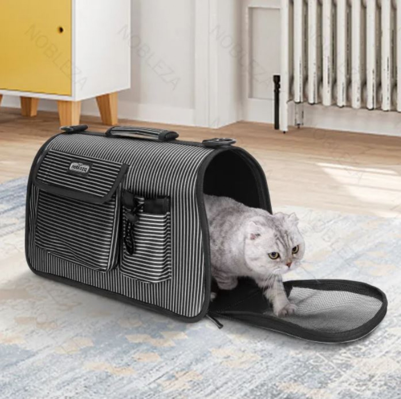 Τσάντα Μεταφοράς Κατοικιδίων Σκύλου & Γάτας – Ριγέ Ασπρόμαυρη, Αδιάβροχη, 53.5 x 23 x 27 cm Τσάντα Μεταφοράς Κατοικιδίων Σκύλου & Γάτας – Ριγέ Ασπρόμαυρη, Αδιάβροχη, 53.5 x 23 x 27 cm