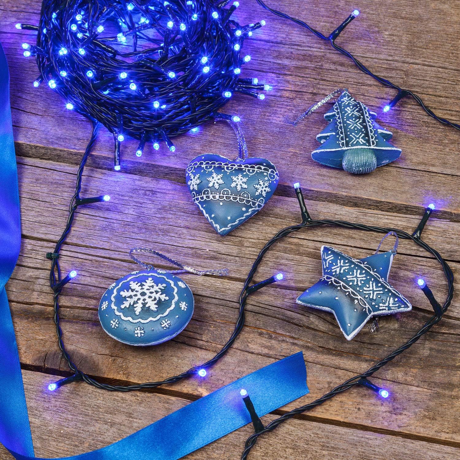 Χριστουγεννιάτικα Λαμπάκια με 700LED Μπλε Φωτισμού 34.95m Μπλε - Εσωτερικού & Εξωτερικού Χώρου Χριστουγεννιάτικα Λαμπάκια με 700LED Μπλε Φωτισμού 34.95m Μπλε - Εσωτερικού & Εξωτερικού Χώρου