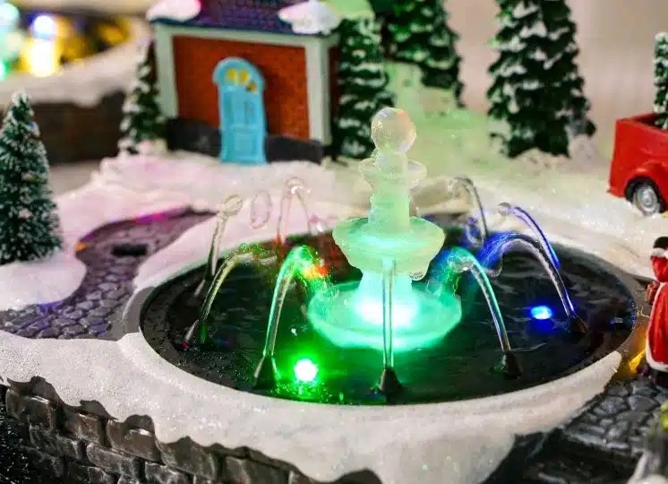 Χριστουγεννιάτικο Διακοσμητικό Μουσικό Χωριό Άγιου Βασίλη με Φωτιζόμενο RGB LED Συντριβάνι Χριστουγεννιάτικο Διακοσμητικό Μουσικό Χωριό Άγιου Βασίλη με Φωτιζόμενο RGB LED Συντριβάνι